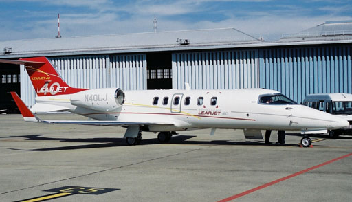 Bombardier Learjet 40